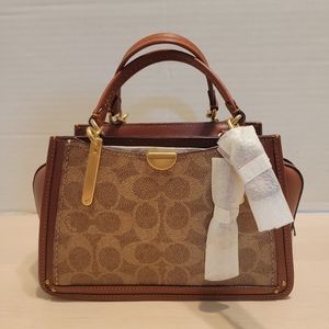 ❌️❌️ SOLD ❌️❌️ Coach Dreamer 21